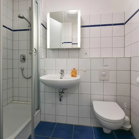 Haus Duesseldorf Buelk ג'וסט